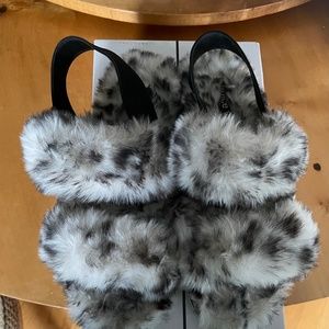 Dolce Vita Furry Slippers